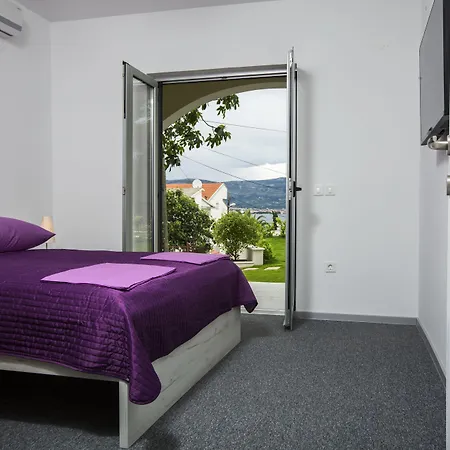 Bago Апартаменты *