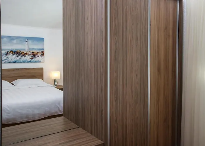 Bago شقة تروغير