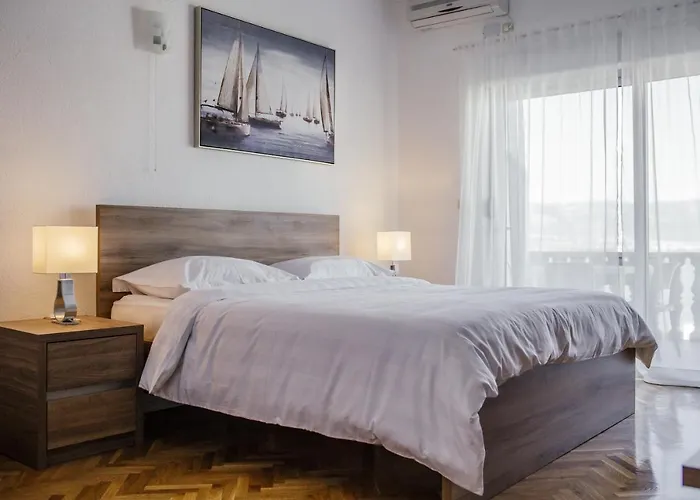 Bago شقة تروغير