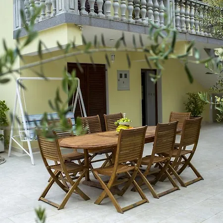Bago Apartment