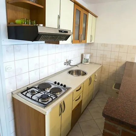 Apartment Bago