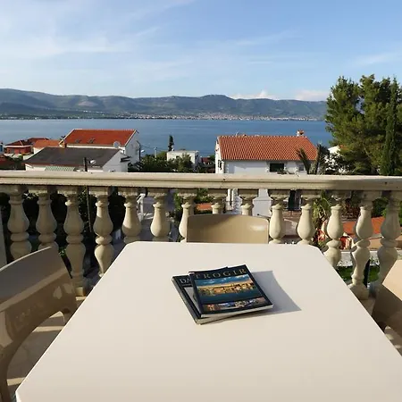 Apartment Bago Trogir