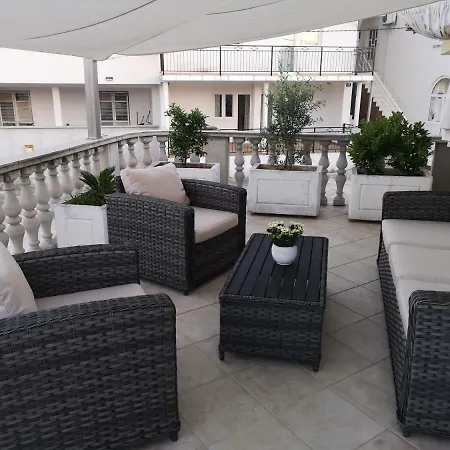 Bago Apartment